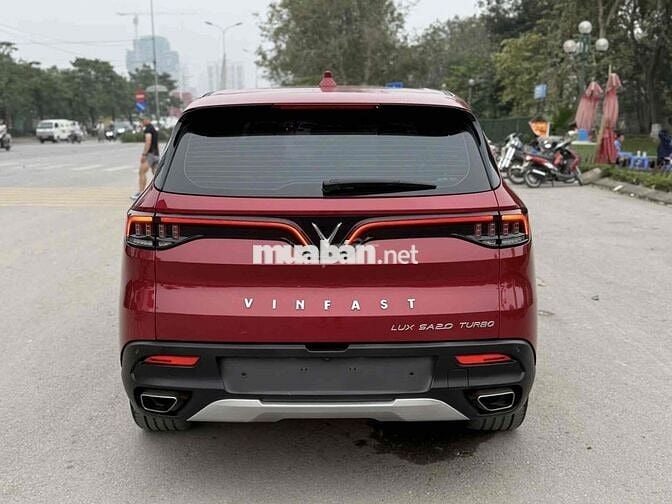 VinFast Lux SA2.0 2021 tiêu chuẩn đẹp xuất sắc