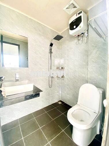 9,5 TỶ-36M2-6 TẦNG LÔ GÓC-THANG MÁY-12 PHÒNG KK-BẠCH MAI-ĐÌNH ĐÔNG-HBT