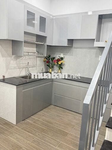 NHÀ 2 TẦNG 3PN 3WC, ĐƯỜNG SỐ 5, LINH XUÂN, GẦN CẦU VƯỢT