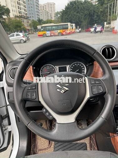Suzuki Vitara 2016 1.6 AT