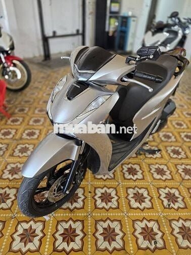 SH 160 2023 bs 43 mới cứng có trả góp trao đổi