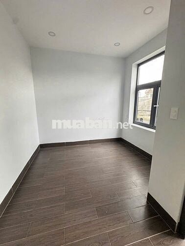 NHÀ 2 TẦNG 3PN 3WC, ĐƯỜNG SỐ 5, LINH XUÂN, GẦN CẦU VƯỢT