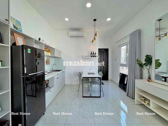 CHDV full nội thất studio ban công, cửa sổ cực thoáng ngay Etown TB
