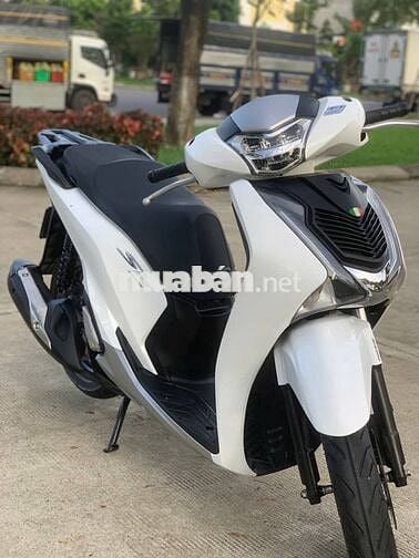 SH 2019 siêu mới có trả góp trao đổi