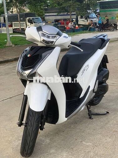 SH 2019 siêu mới có trả góp trao đổi