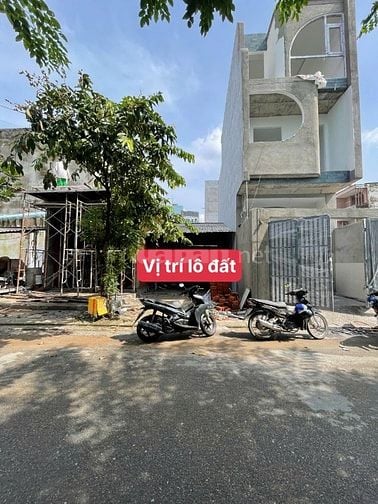 CHÍNH CHỦ BÁN LÔ ĐẤT MẶT TIỀN HẺM 45 TRƯỜNG LƯU LONG TRƯỜNG Q9