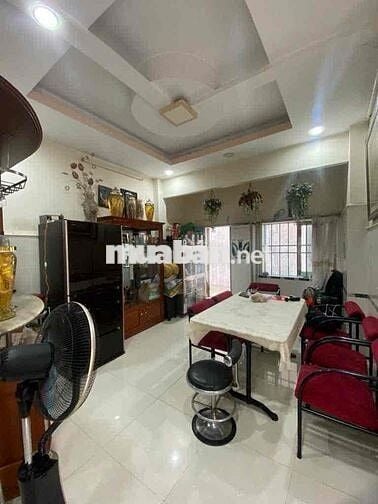 Nhà Đẹp Lô Gốc 2 Tầng — 100m2 Gần Hoà Bình Luỹ Bán Bích ( 8m x 12m)