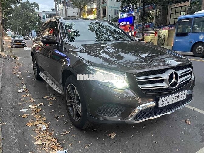 Mercedes Benz GLC200 4matic ngay chủ siêu đẹp