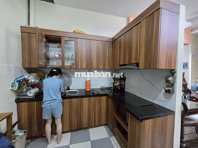 Bán Nhà Bạch Mai 37M x 4T, MT: 47M Giá 5,8 Tỷ. Dân xây, 30m ra ô tô