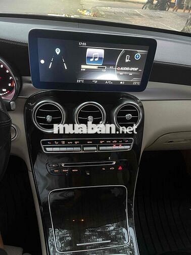 Mercedes Benz GLC200 4matic ngay chủ siêu đẹp