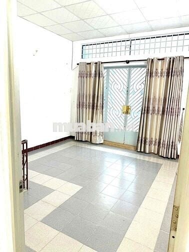NHÀ CHO THUÊ GẦN QUẬN TRUNG TÂM , THÁI PHIÊN, P9, Q11