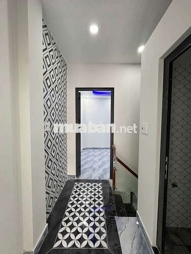 Bán nhà hẻm 701 Trần Xuân Soạn nhà mới 100%