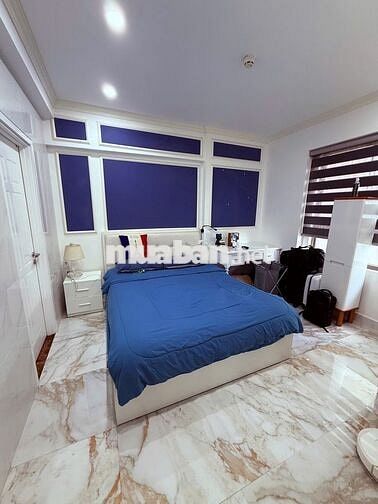 Cần bán căn hộ Saigon South Residences Phú Mỹ Hưng - 5 tỷ 600