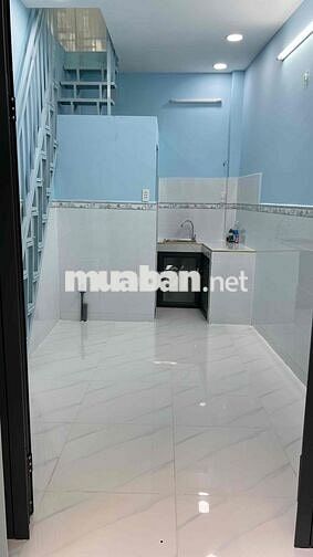 Nhà bán chính chủ: 208/28 đường Đoàn Văn Bơ, Q4