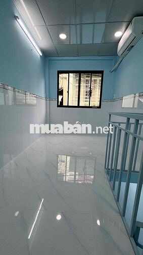 Nhà bán chính chủ: 208/28 đường Đoàn Văn Bơ, Q4