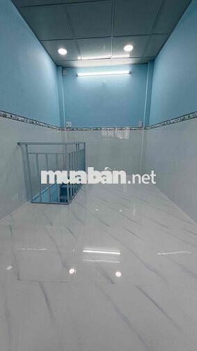 Nhà bán chính chủ: 208/28 đường Đoàn Văn Bơ, Q4