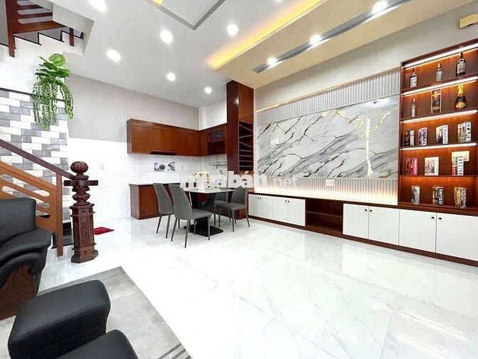 NGANG 6 HIẾM – NHÀ 4 TẦNG HXH PHẠM VĂN CHIÊU – 48M²