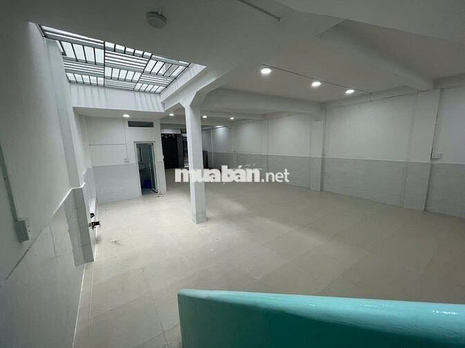 Cho thuê nhà 2mặt tiền Ưu Long, P.11, Q.8 giá 30tr