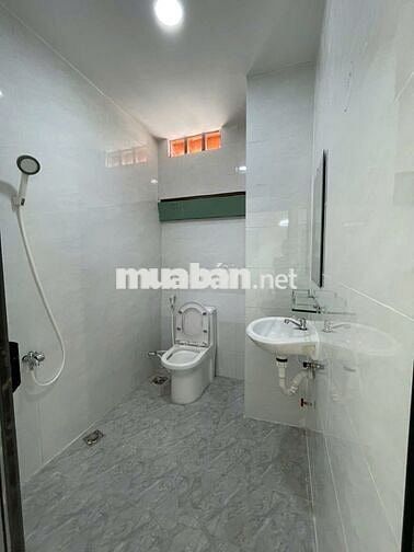 Cho thuê nhà 2mặt tiền Ưu Long, P.11, Q.8 giá 30tr