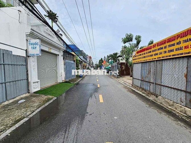 đất 93,9m2 mặt tiền kinh doanh Trần Thị Xanh,gần TT Y Tế Dĩ An