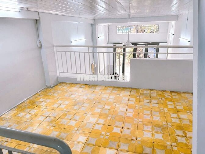 Cho Thuê Nhà Đường Tôn Thất Hiệp, Quận 11 ( Nhà Rộng - KD TỰ DO )