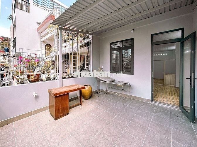 Cho Thuê Nhà Đường Tôn Thất Hiệp, Quận 11 ( Nhà Rộng - KD TỰ DO )