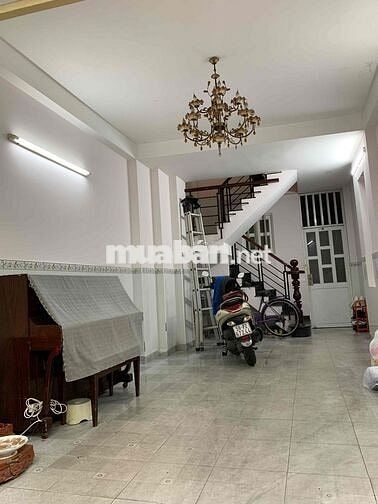 Cho thuê Phòng đẹp xinh 18m2 gần Lê Văn Sỹ Q3 và Phú Nhuận