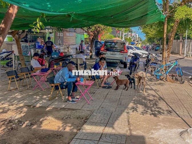 Mặt bằng bán coffee đường vô chung cư ehome 3