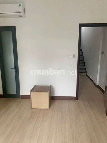 Bán nhà 3 tầng mặt tiền đường 7m5 hòa cường - Đà Nẵng