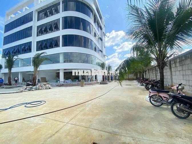 cho thuê tòa nhà sinco an lạc bình Tân DT162m giá 125tr