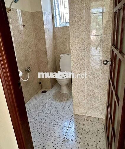 Chính chủ cho thuê nguyên căn mặt tiền đường Thành Thái quận 10 -28tr