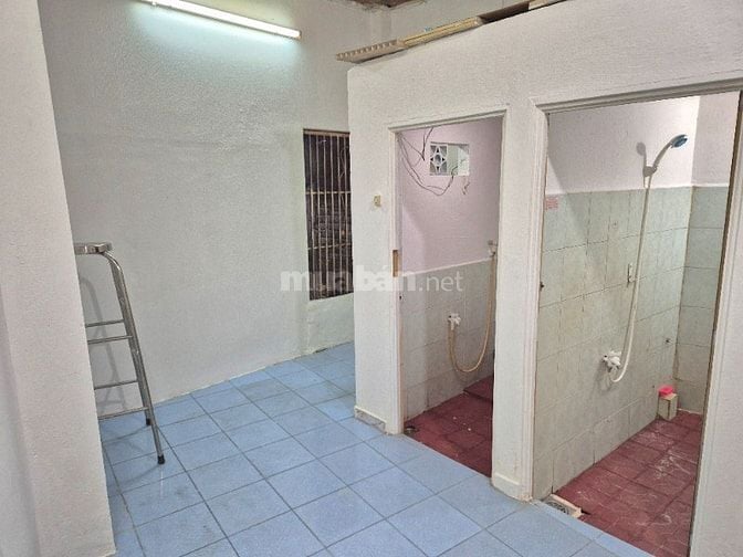 Nhà cho thuê 110m2, 5pn ngay TT giá rẻ, mới, sạch 11tr