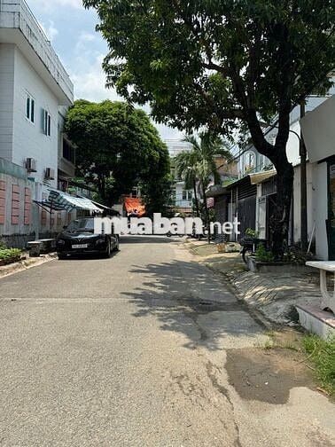 Cho thuê nhà phố mặt tiền đường số 32, Khu dân cư yên tĩnh DT 6x20