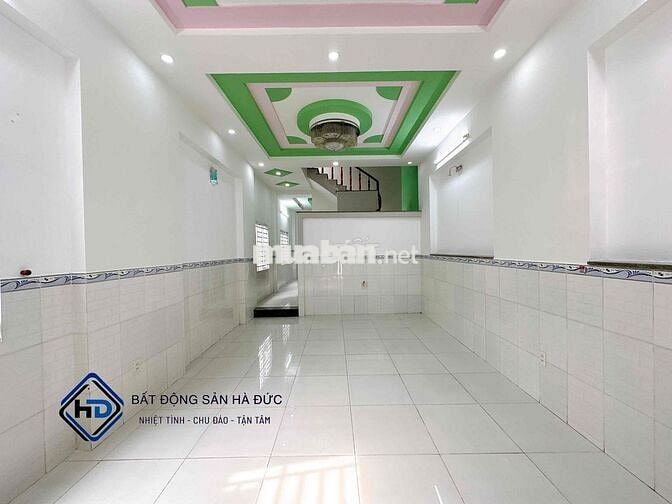 Nhà 2 lầu 4.2x18 mặt tiền đường HT06 đông người qua lại