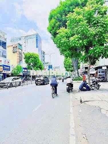 cho thuê nhà 2 mặt tiền trước sau Đường 3/2 quận 10
