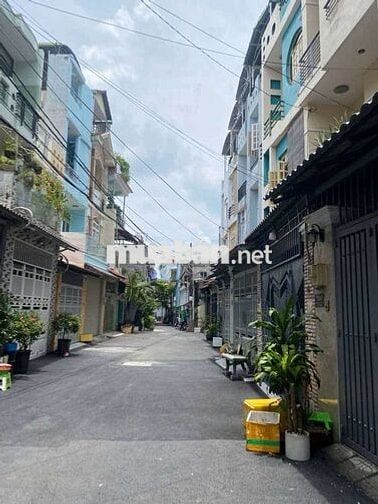 Hẻm xe hơi 1 sẹc phường 16 gò vấp -4x13m -3 tầng -3 phòng ngủ - 6.4 tỷ