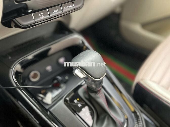 KIA SONET 1.5 PREMIUM 2023 GIA ĐÌNH LƯỚT VAY 70%