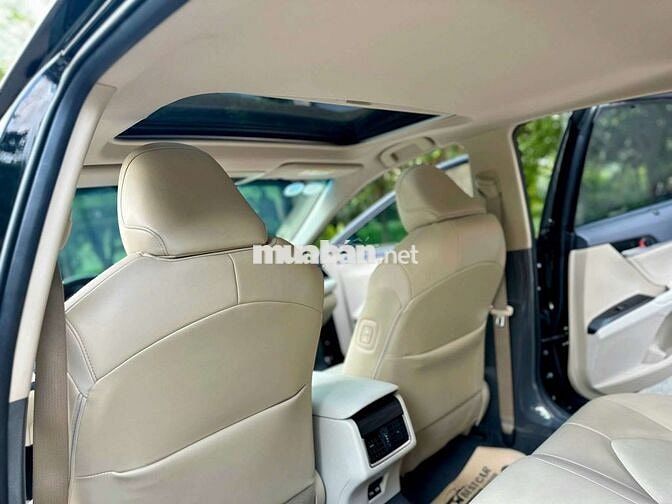 TOYOTA CAMRY 2.0Q 2022