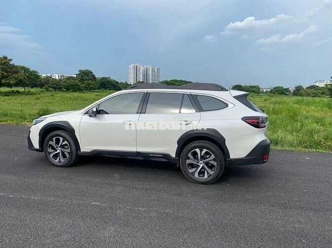 Subaru Outback 2.5i-T Eyesight 2022 - 16000 km