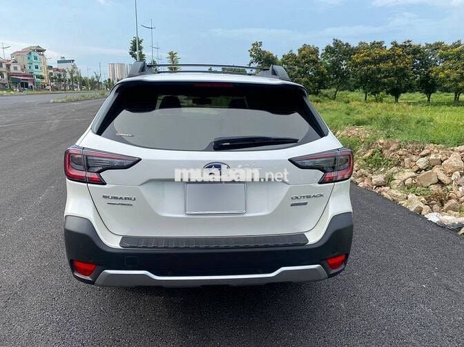 Subaru Outback 2.5i-T Eyesight 2022 - 16000 km