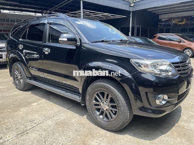 Fortuner gia đình 2015 2.7V 4x2 - 71000 km