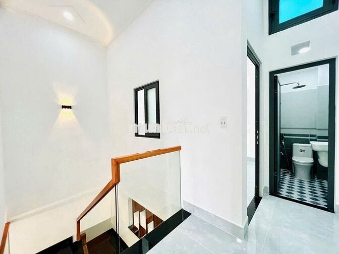 NHÀ ĐẸP Ở NGAY, HẺM XE HƠI Q12 - 45M2 - GẦN METRO - CẠNH GÒ VẤP - HCĐ