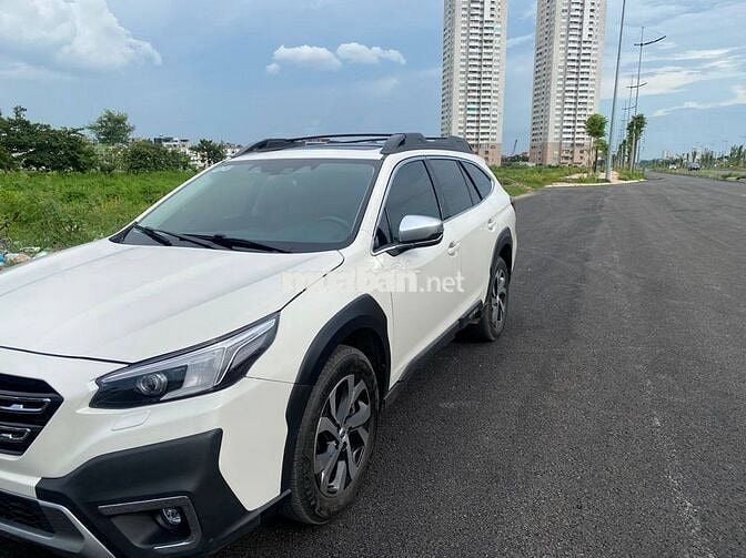 Subaru Outback 2.5i-T Eyesight 2022 - 16000 km
