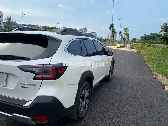 Subaru Outback 2.5i-T Eyesight 2022 - 16000 km