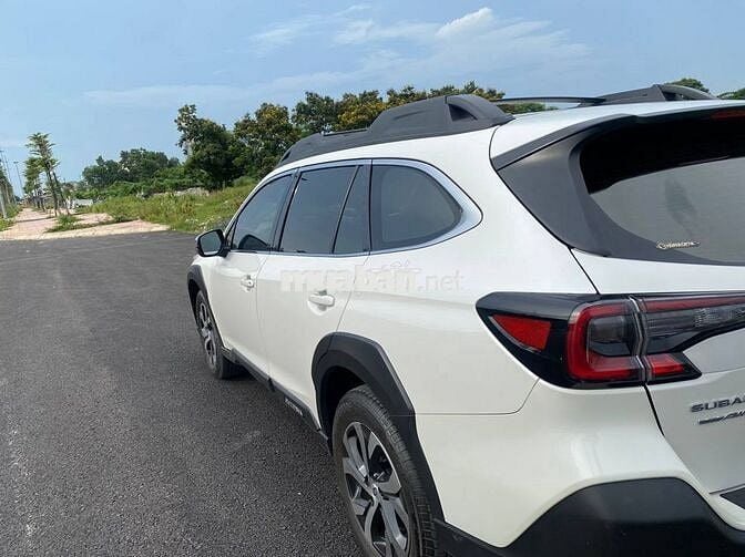Subaru Outback 2.5i-T Eyesight 2022 - 16000 km