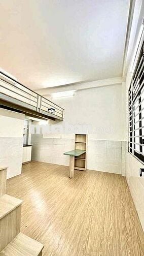 Có Bancol Thoáng Mát, Ngay Cầu Vượt Hoàng Hoa Thám - Ở 4Ng, 4Xe