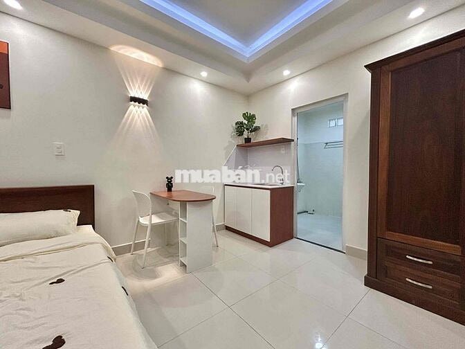 STUDIO FULL NỘI THẤT MỚI 100% NGAY KHU SÂN BAY TÂN SƠN NHẤT SÁT HUFLIT