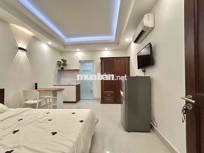 STUDIO FULL NỘI THẤT MỚI 100% NGAY KHU SÂN BAY TÂN SƠN NHẤT SÁT HUFLIT