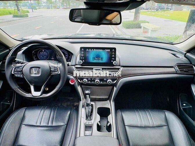 Honda Accord 2019 1.5 Turbo - 62000 km