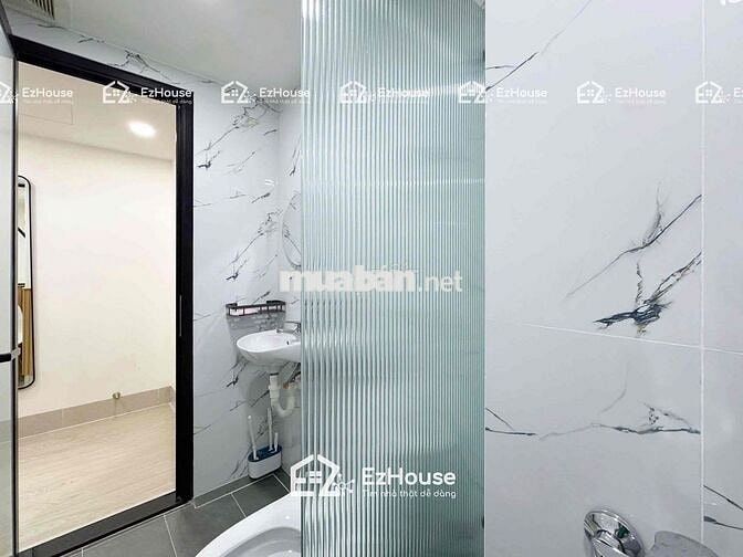 STUDIO BAN CÔNG ĐI BỘ QUA VĂN HIẾN - GẦN HUIT - VAA - HUFLIT